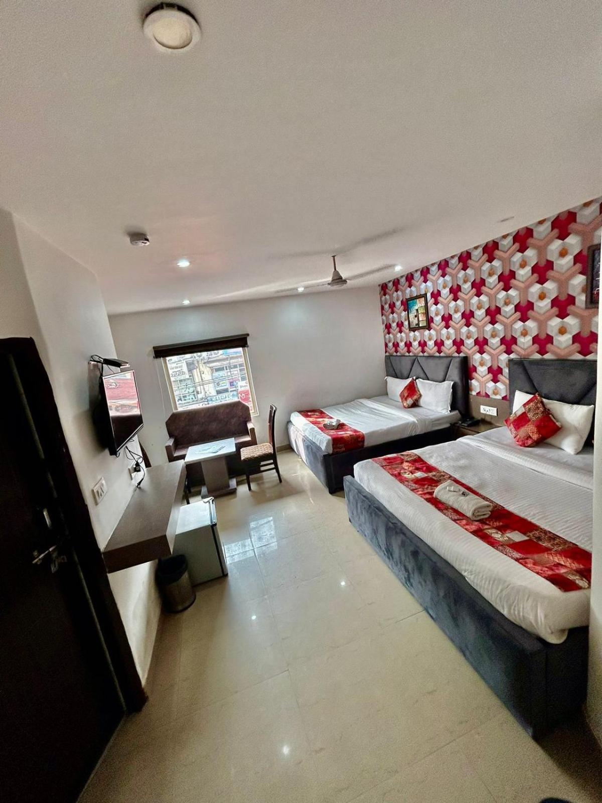 Hotel Kelvish Free Airport Pickup New Delhi Extérieur photo