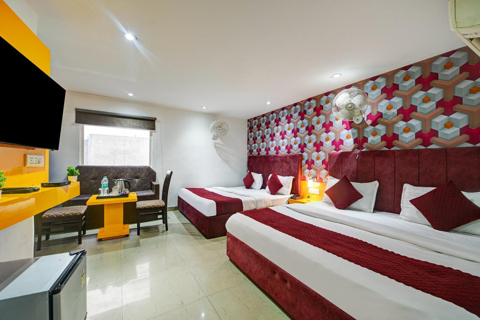 Hotel Kelvish Free Airport Pickup New Delhi Extérieur photo